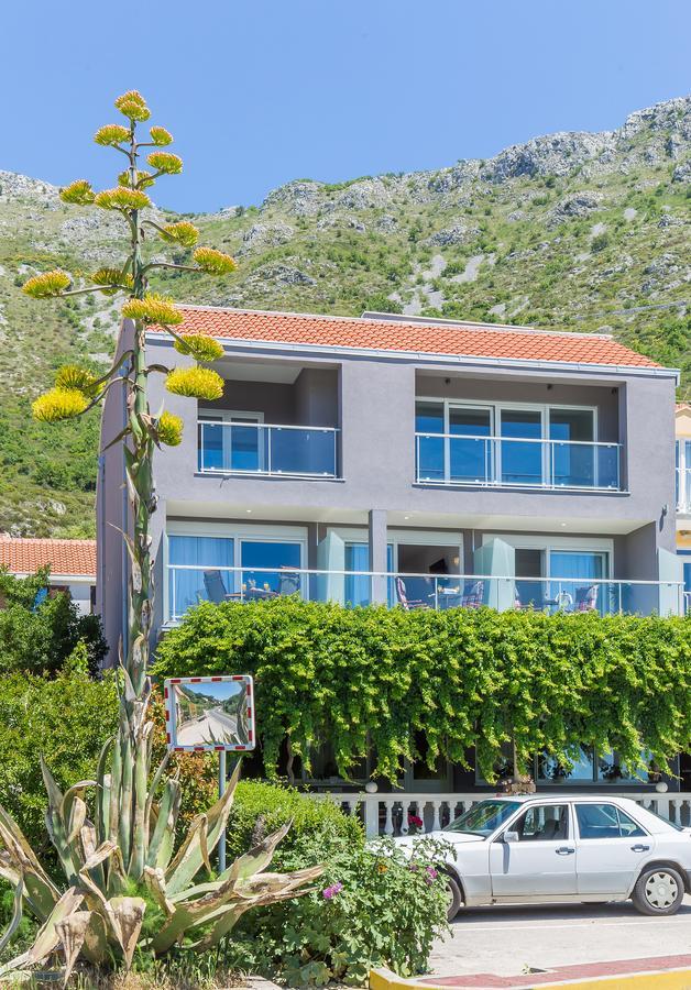 Boutique Flamingo B&B Mlini Extérieur photo